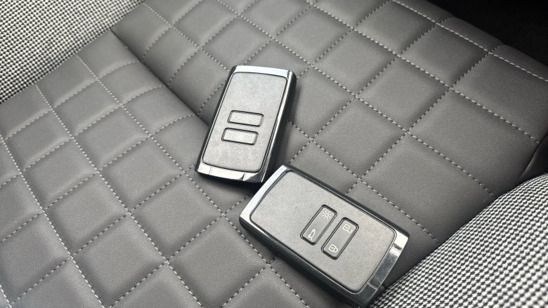 Renault 4 110kW Iconic 52kWh Comfort range 5dr Auto Electric Estate